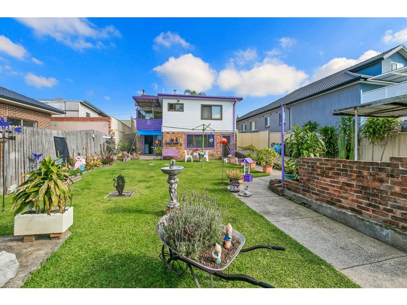 3 Rolestone Avenue, Kingsgrove NSW 2208