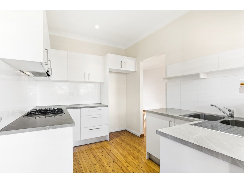 1 Bykool Ave, Kingsgrove NSW 2208