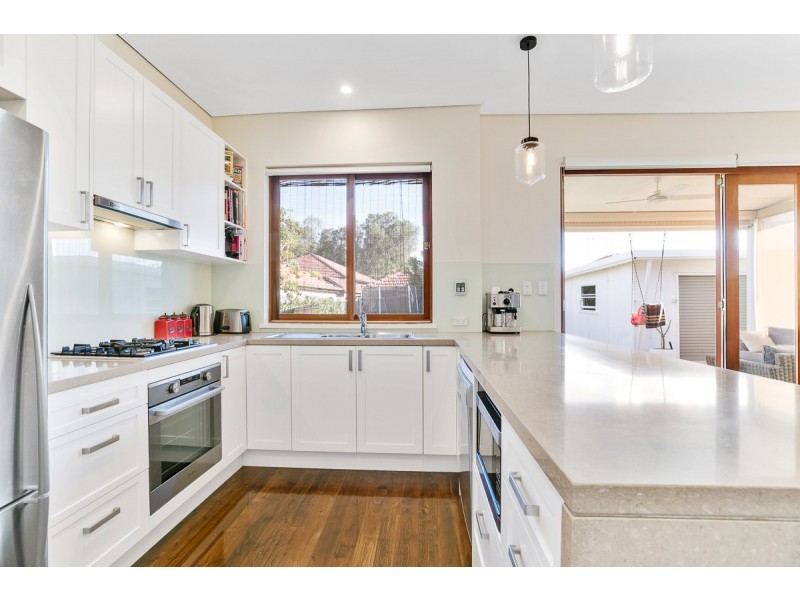 10 Schofield Avenue, Earlwood NSW 2206