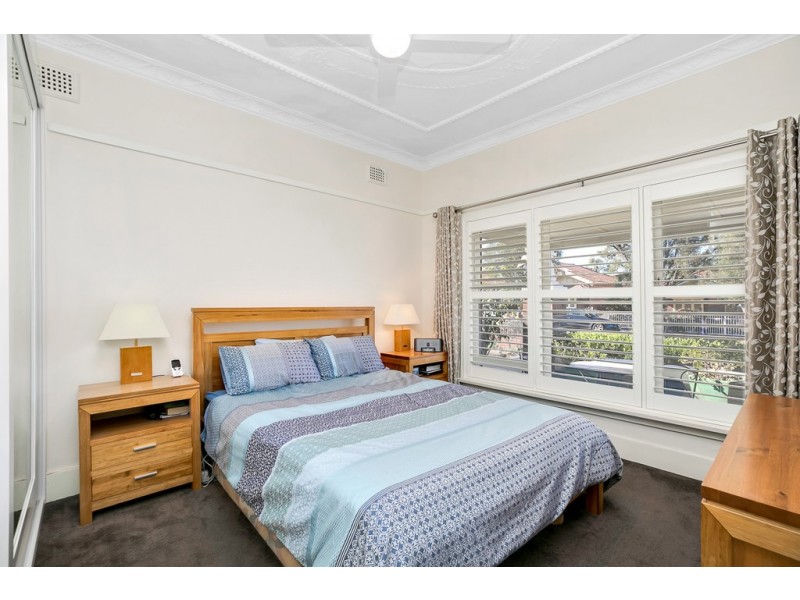 10 Schofield Avenue, Earlwood NSW 2206