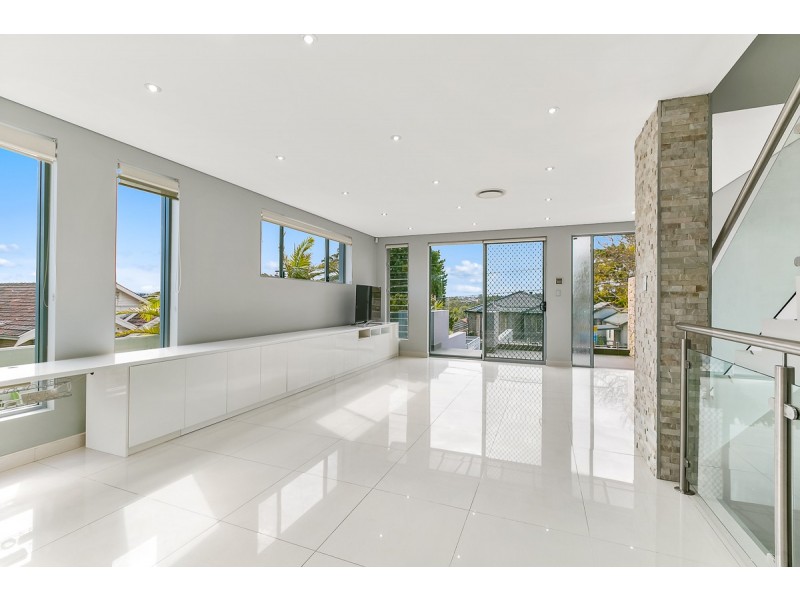 2 Caroline Street, Earlwood NSW 2206