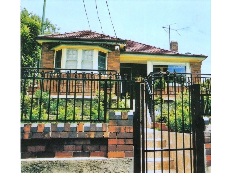 4 Caroline Street, Earlwood NSW 2206