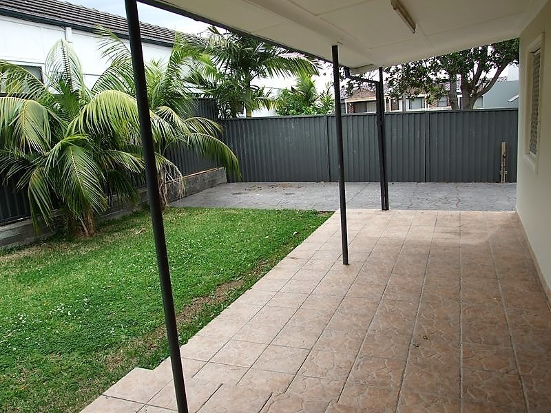 4 Caroline Street, Earlwood NSW 2206