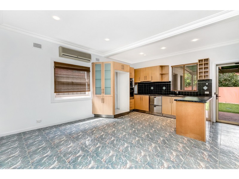 37 Harry Street, Eastlakes NSW 2018