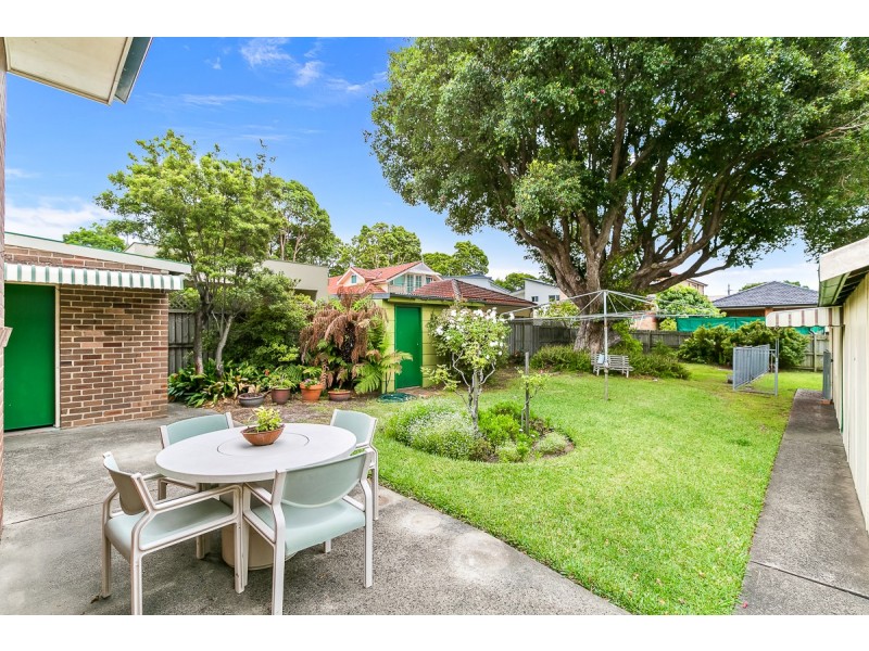 21 Kitchener Ave, Earlwood NSW 2206