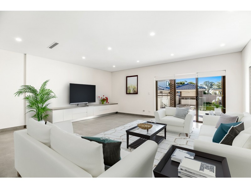 10 Nella Street, Padstow NSW 2211