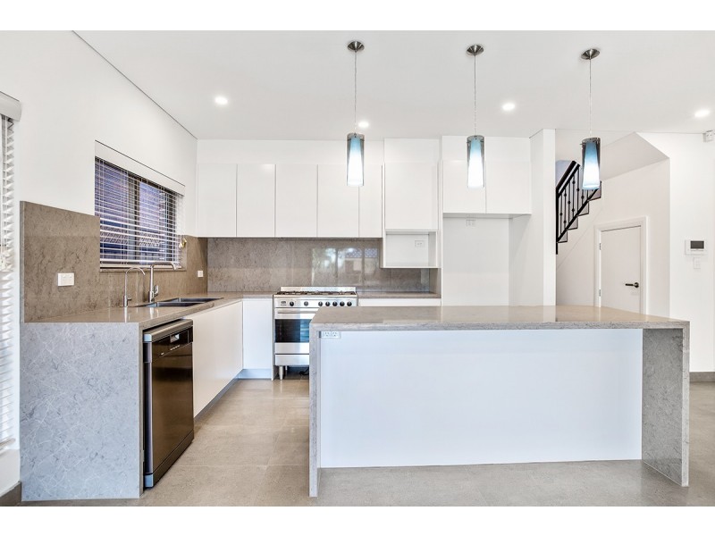 10 Nella Street, Padstow NSW 2211