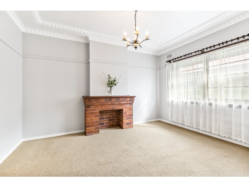 38 Turton Avenue, Clemton Park NSW 2206