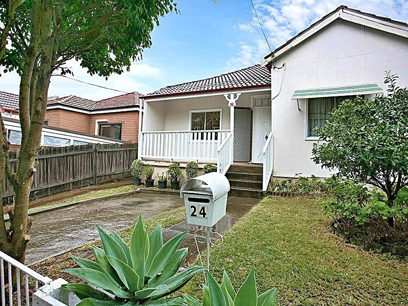 24 Barremma Road, Lakemba NSW 2195