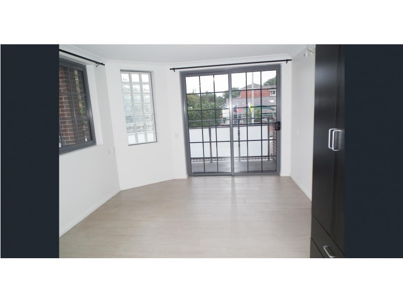 37 watkin, Rockdale NSW 2216