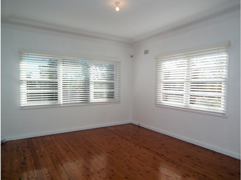 6 Trewilga Street, Earlwood NSW 2206