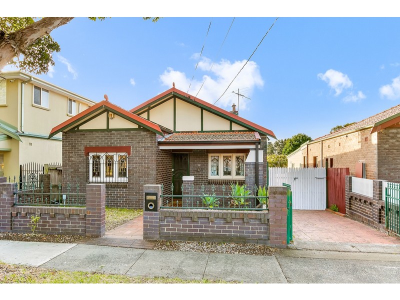 15 Liney Avenue, Clemton Park NSW 2206