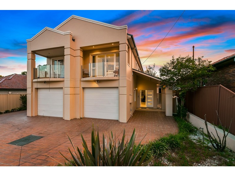 11 Dunlop Street, Roselands NSW 2196