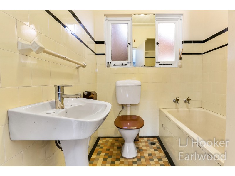 23 Northcott Ave, Kingsgrove NSW 2208