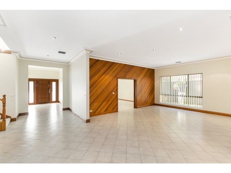 22 Macquarie Road, Earlwood NSW 2206