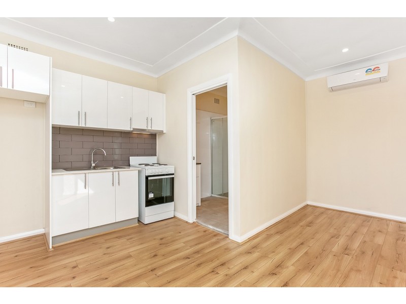 126 Slade Road, Bardwell Park NSW 2207