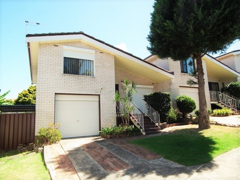 3/3 Bass Road, Earlwood NSW 2206