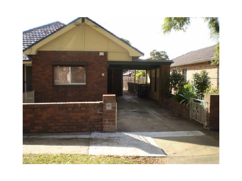 39 Kitchener Ave, Earlwood NSW 2206