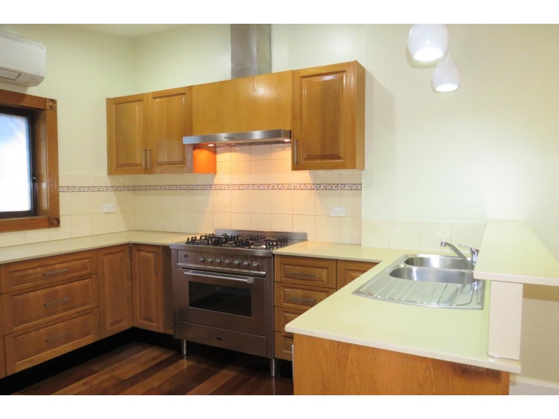 579 Homer Street, Earlwood NSW 2206