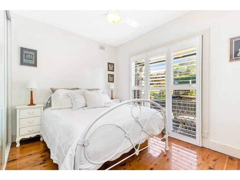 32 Main Street, Earlwood NSW 2206