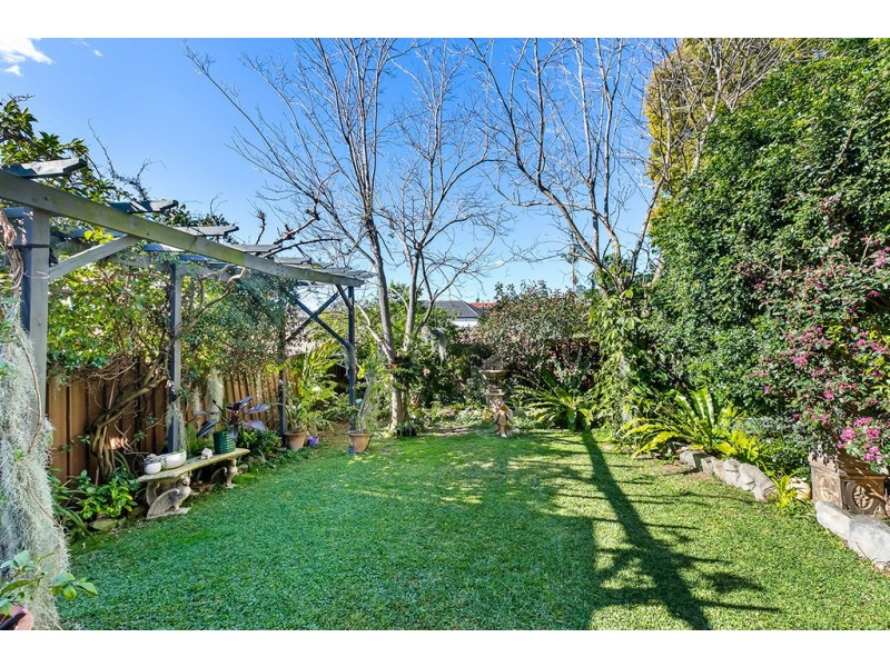 32 Main Street, Earlwood NSW 2206