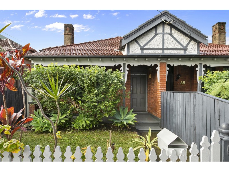 33 Cook Road, Marrickville NSW 2204