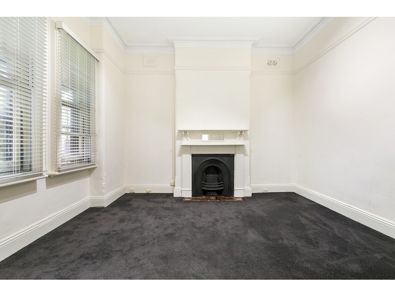 33 Cook Road, Marrickville NSW 2204