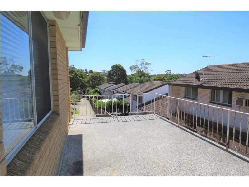 8/82 Wardell Road, Earlwood NSW 2206