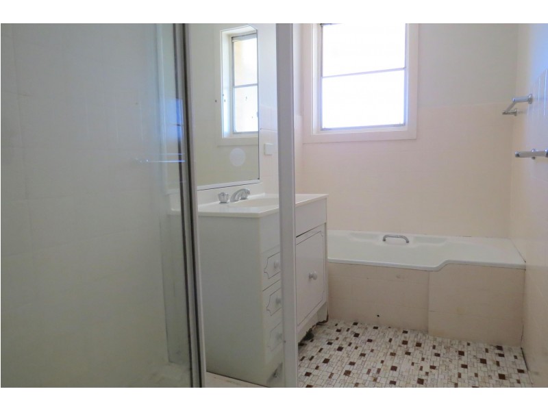 8/82 Wardell Road, Earlwood NSW 2206