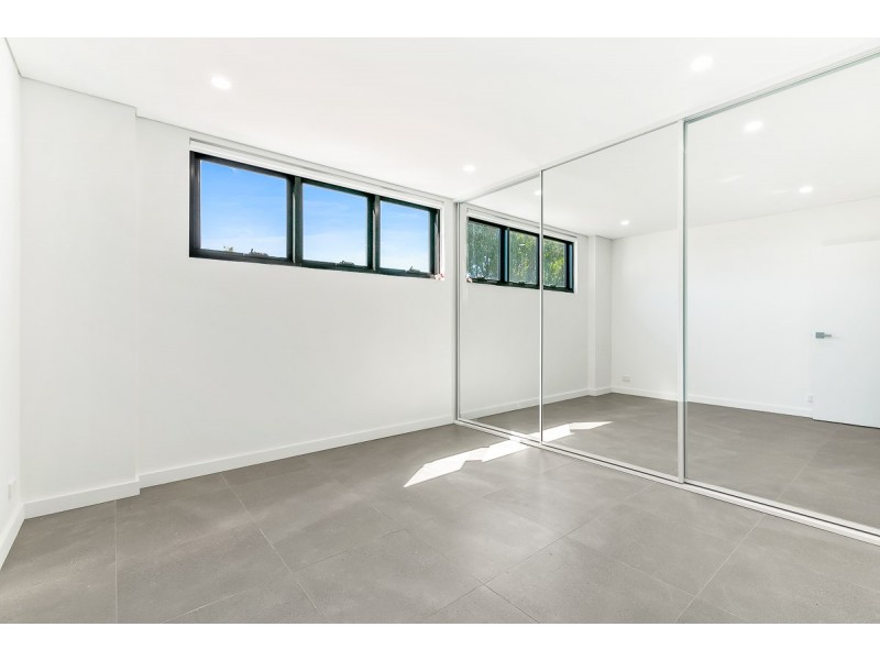 265 Hume Hwy, Greenacre NSW 2190