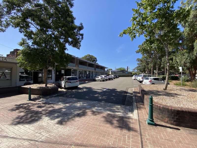 38 Pindari road, Peakhurst Heights NSW 2210