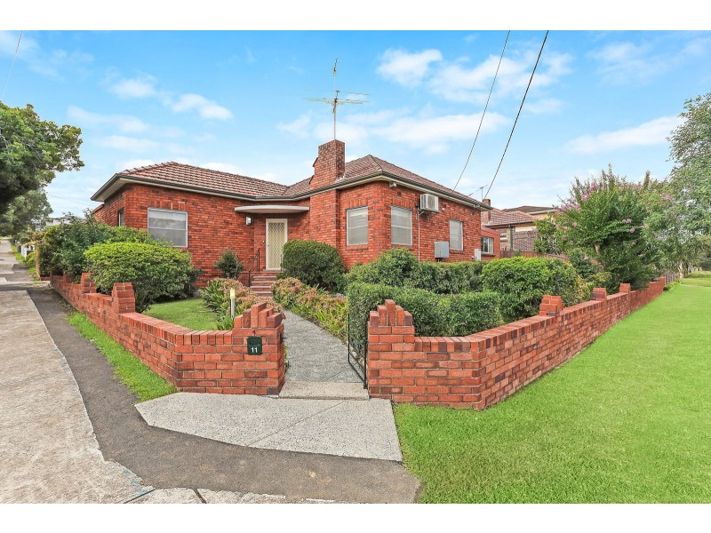 11 Warejee Street, Kingsgrove NSW 2208