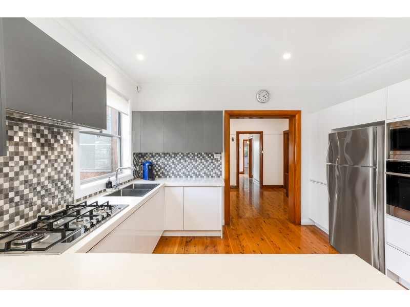 11 Warejee Street, Kingsgrove NSW 2208