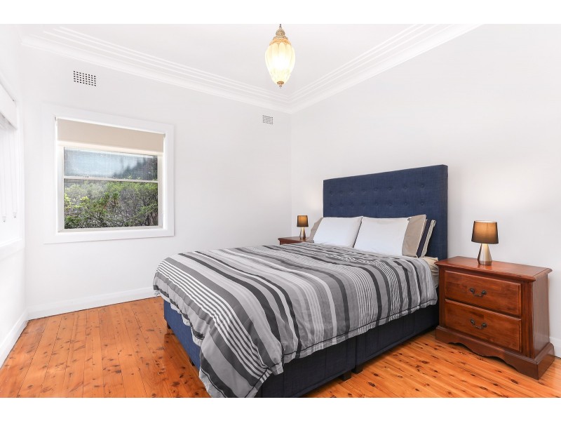 11 Warejee Street, Kingsgrove NSW 2208