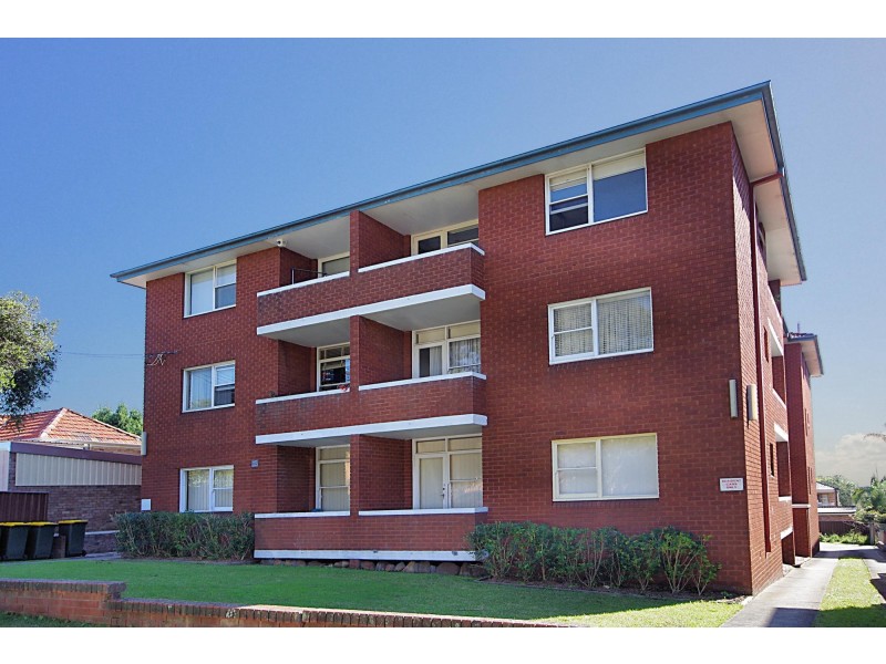 11/15 St Albans Road, Kingsgrove NSW 2208