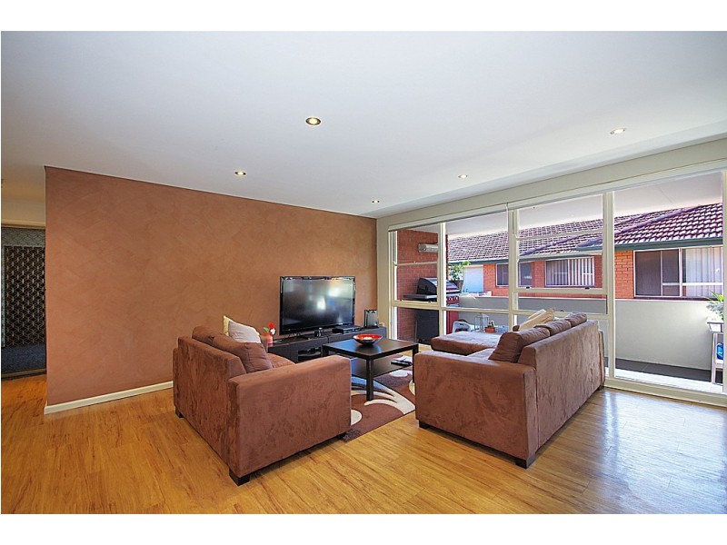 11/15 St Albans Road, Kingsgrove NSW 2208