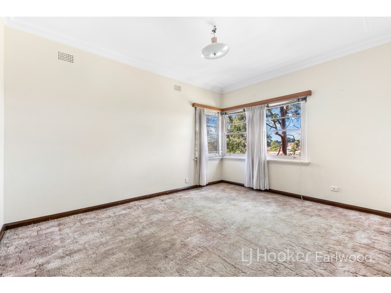 1 Sunset Place, Earlwood NSW 2206