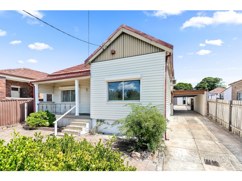 135 Bexley Road, Earlwood NSW 2206