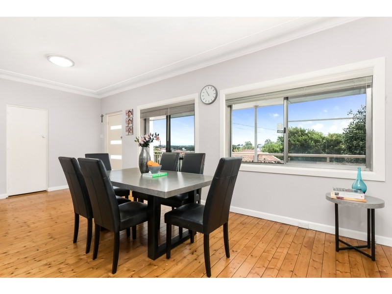 10 Bobadah Street, Kingsgrove NSW 2208