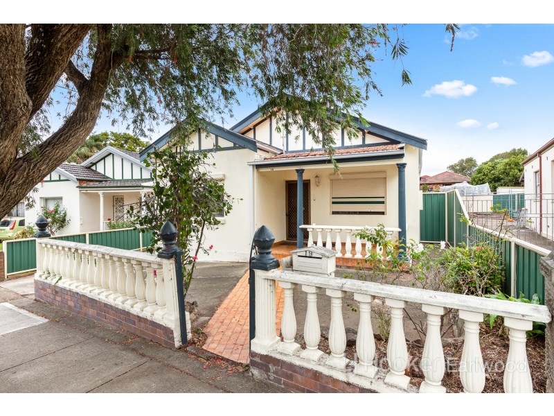 19 Cooks Ave, Canterbury NSW 2193