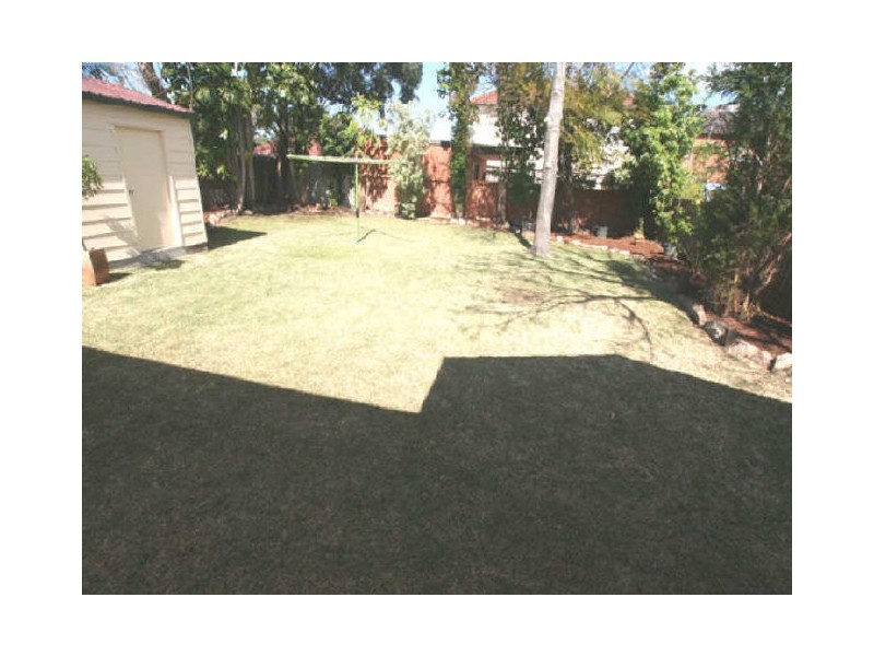 70 Bardwell Rd, Bardwell Park NSW 2207