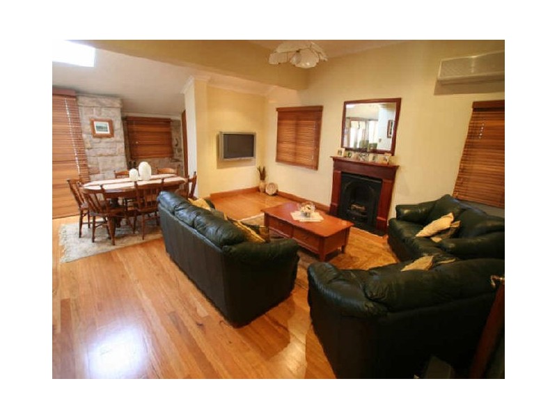 70 Bardwell Rd, Bardwell Park NSW 2207