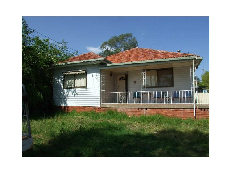 12 Reilly Street, Liverpool NSW 2170