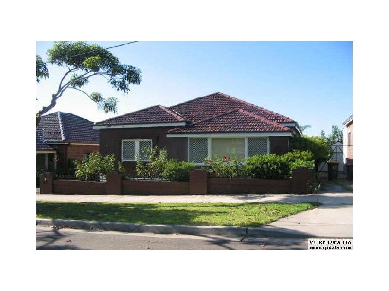 16 Clemton Avenue, Earlwood NSW 2206