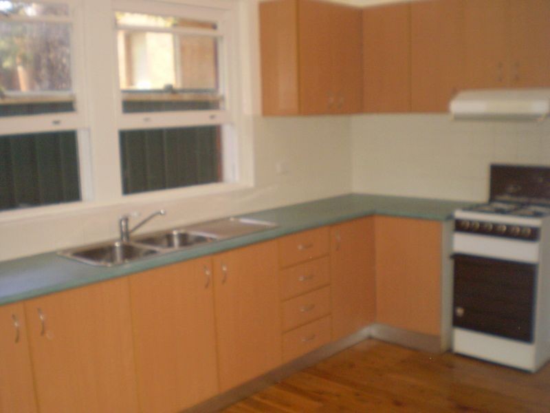 12 Miller St, Kingsgrove NSW 2208