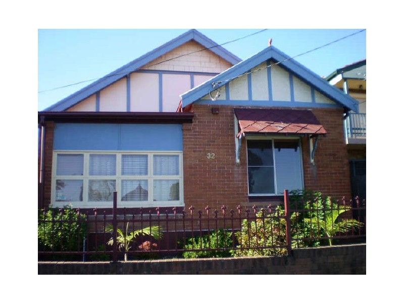 32 Sharp St, Belmore NSW 2192
