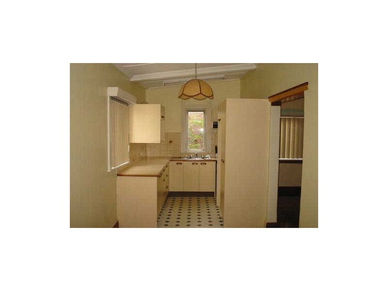 31 Stone St, Earlwood NSW 2206