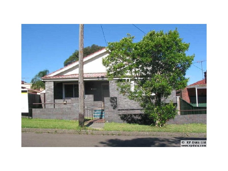 17 Willunga Avenue, Earlwood NSW 2206