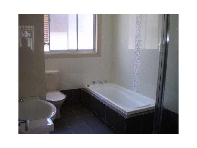 10 Ada Street, Kingsgrove NSW 2208