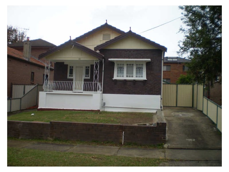 22 Moncur St, Belmore NSW 2192